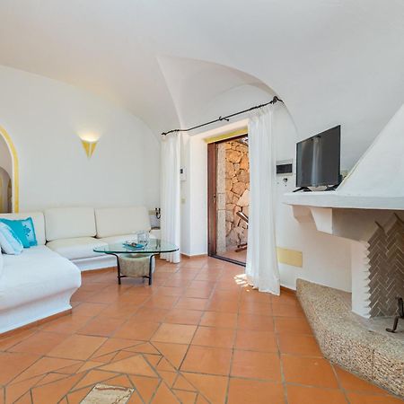 Sa Villa Cala Ginepro Monte Petrosu Buitenkant foto